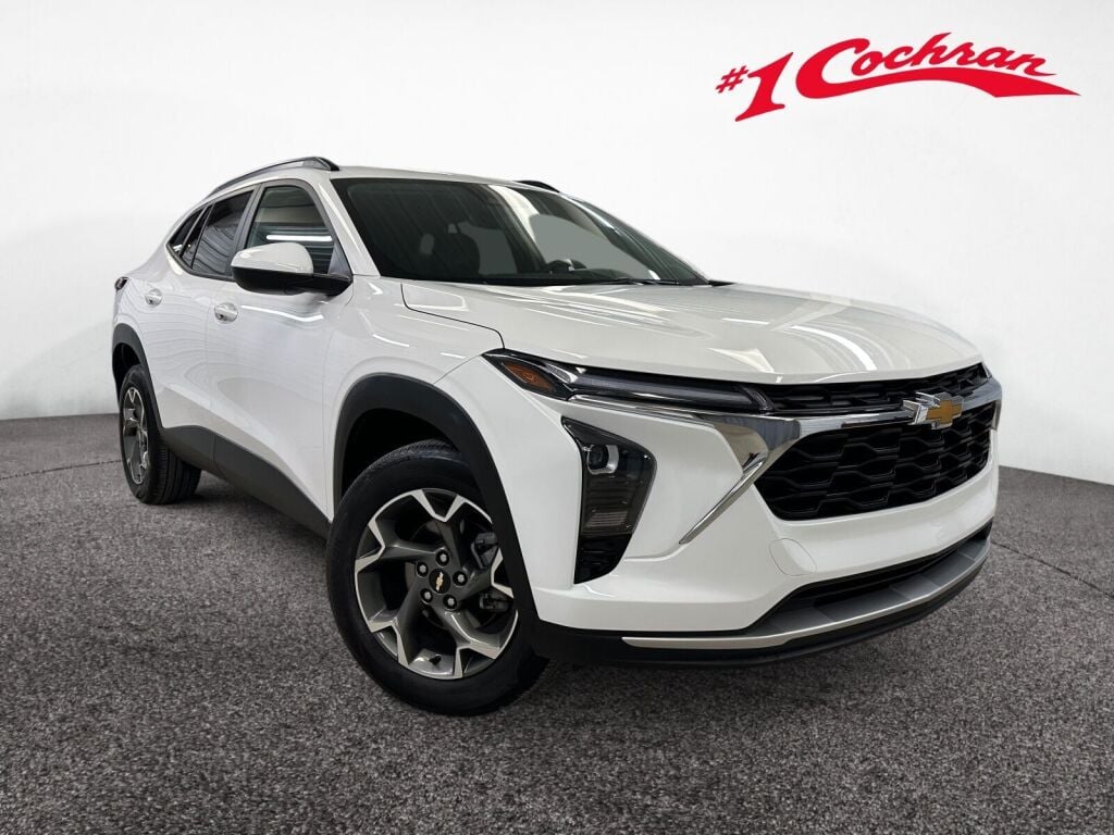 2024 Chevrolet Trax LT's photo