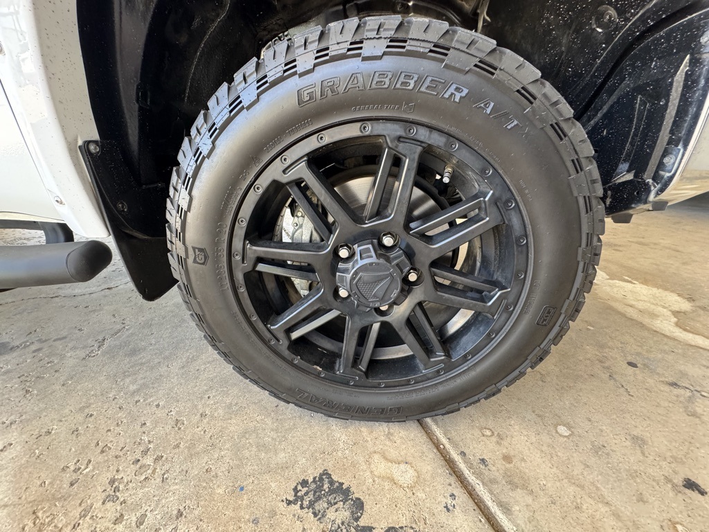 2018 Toyota Tundra Limited photo 35