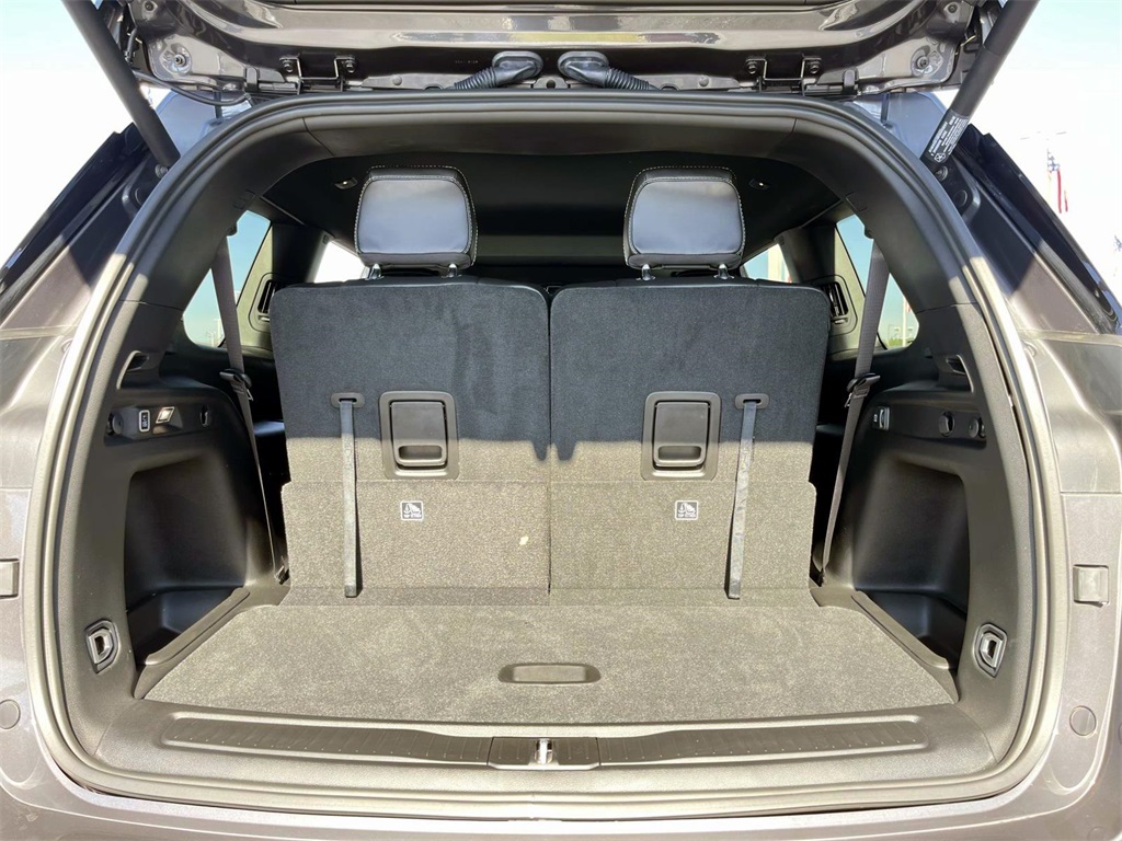 2025 Jeep Grand Cherokee Altitude X photo 4