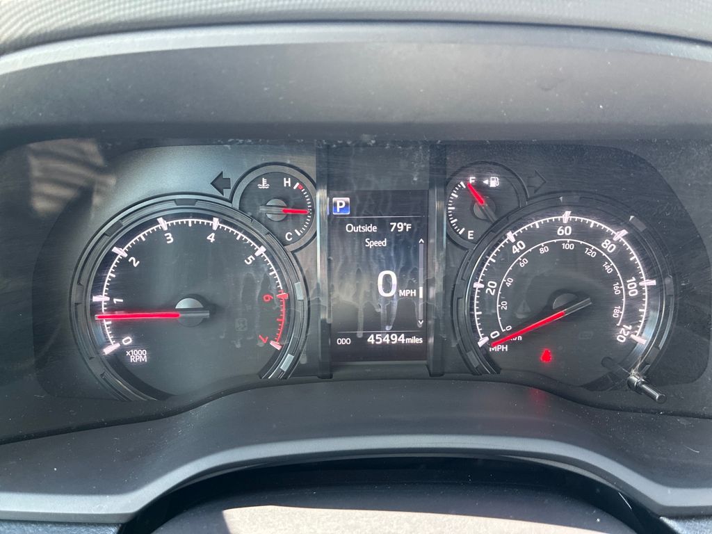 2024 Toyota 4Runner SR5 photo 15