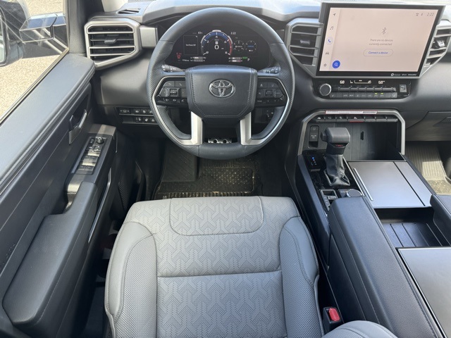 2024 Toyota Sequoia SR5 photo 34
