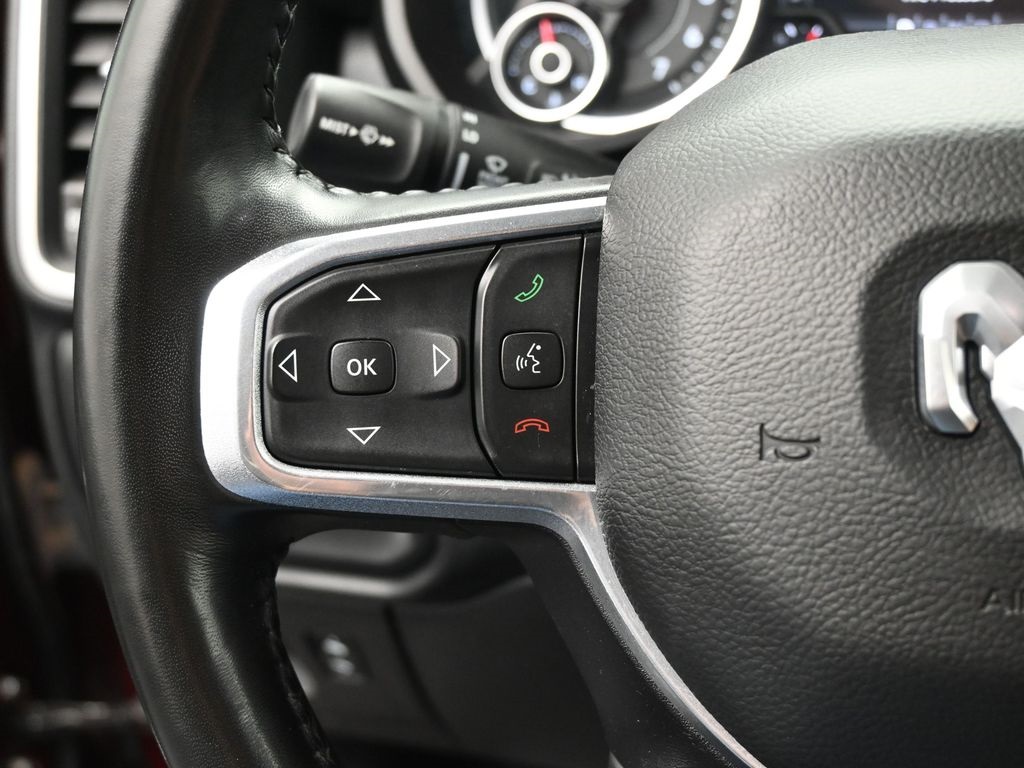 2022 Ram 1500 Laramie photo 2