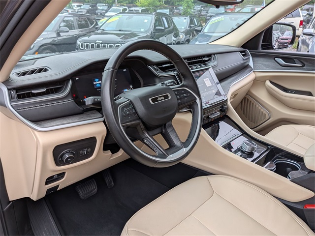2022 Jeep Grand Cherokee Limited photo 11