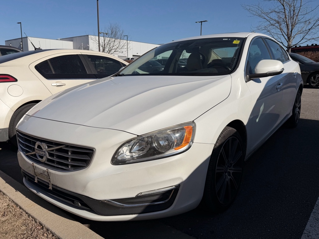 2016 Volvo S60 T5 Premier's photo