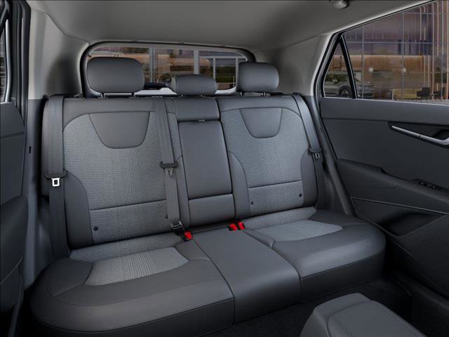 2025 Kia Niro EX photo 15