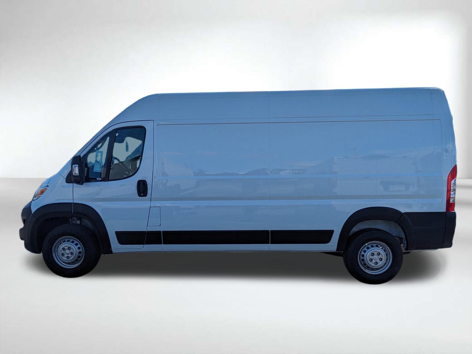 2026 Ram ProMaster 2500 photo 3