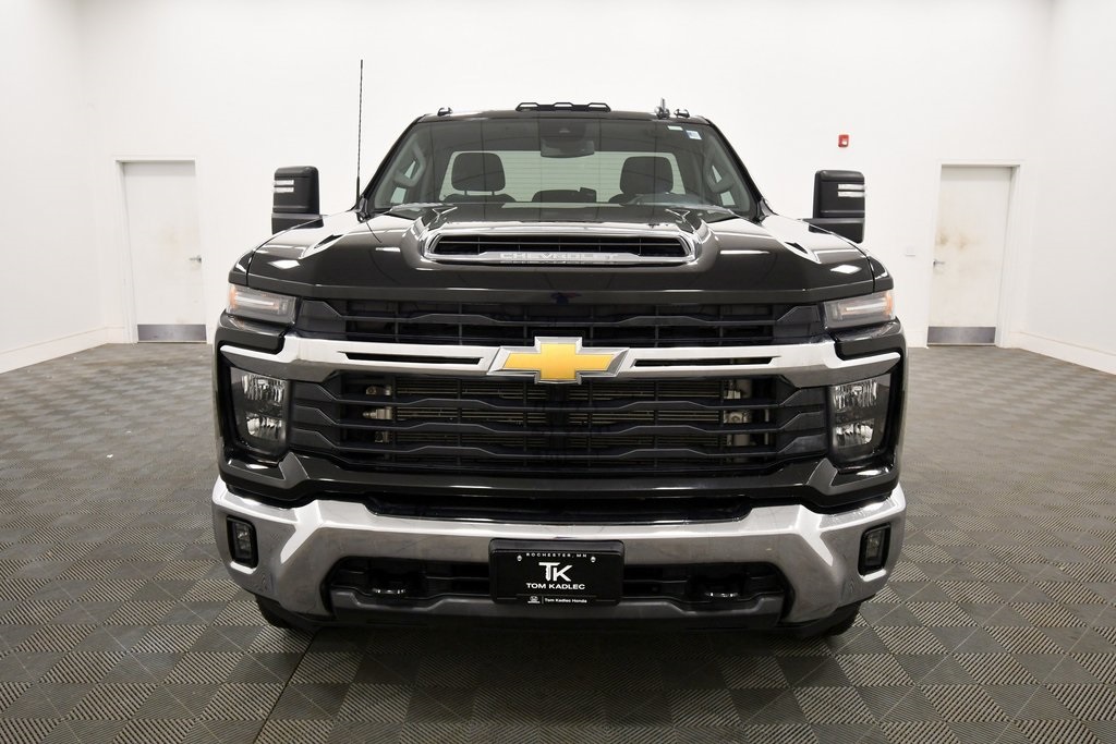 Used 2024 Black Chevrolet LT image 10