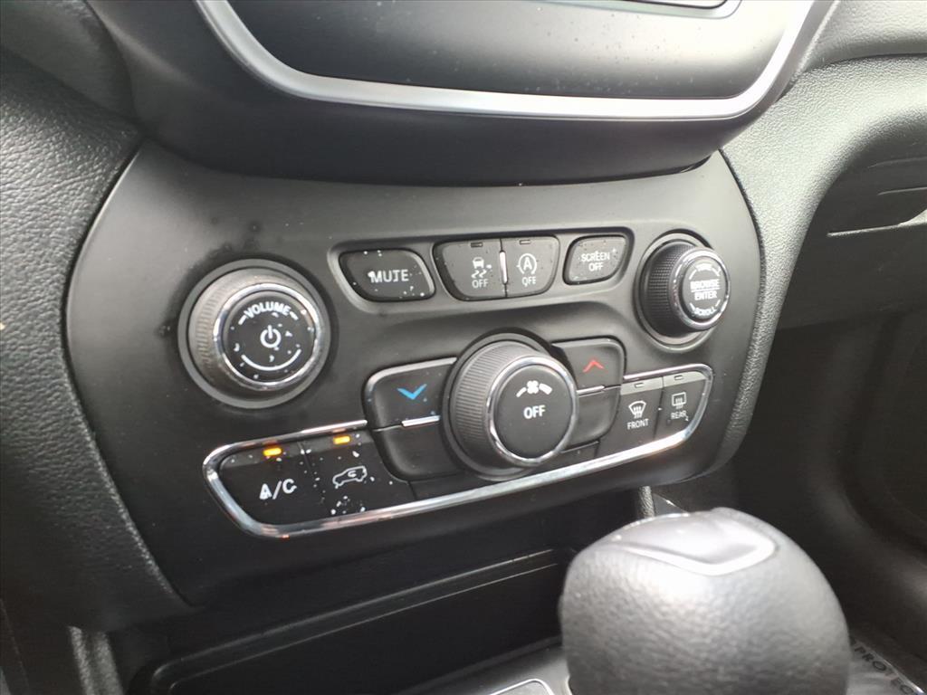 2020 Jeep Cherokee Latitude photo 15