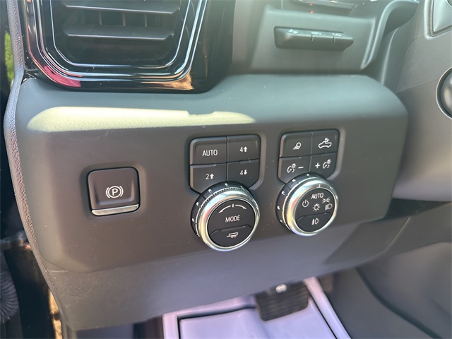 2024 Gmc Sierra 1500 AT4X photo 17