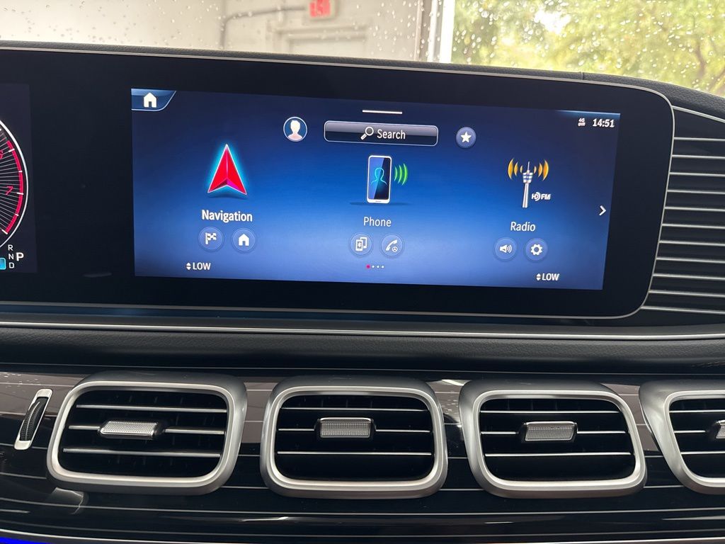 2026 Mercedes Benz GLS 450 4MATIC photo 29