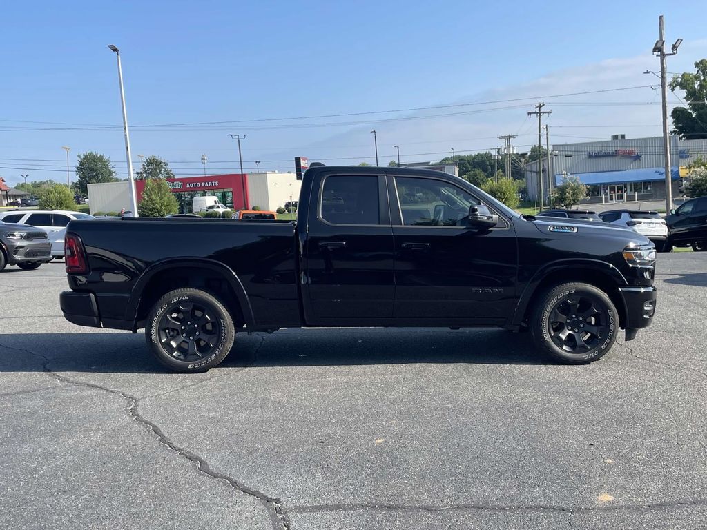 2025 Ram 1500 Big Horn Lone Star photo 8