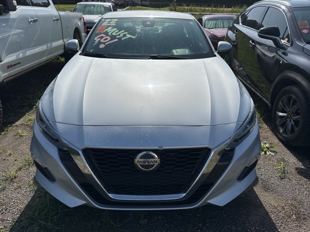2022 Nissan Altima 2.5 SV photo 2