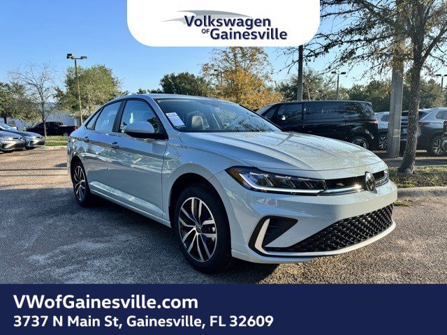 2025 Volkswagen Jetta SE's photo