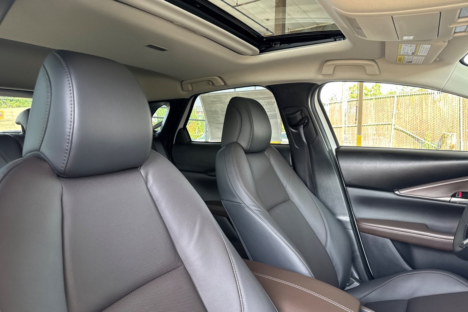 2025 Mazda CX-30 2.5 S Premium photo 16
