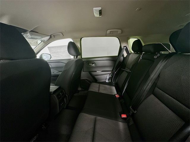 2024 Nissan Rogue SV photo 25