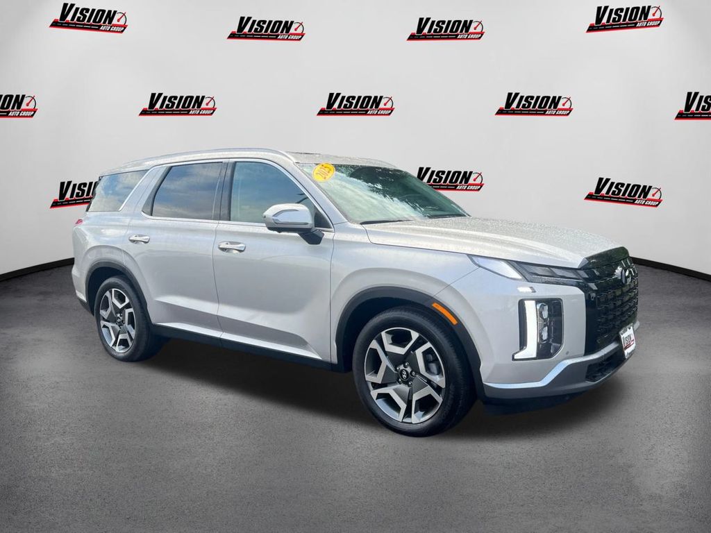 2025 Hyundai Palisade SEL photo 3