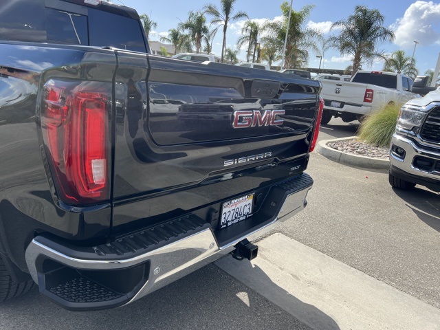 2021 Gmc Sierra 1500 SLT photo 11