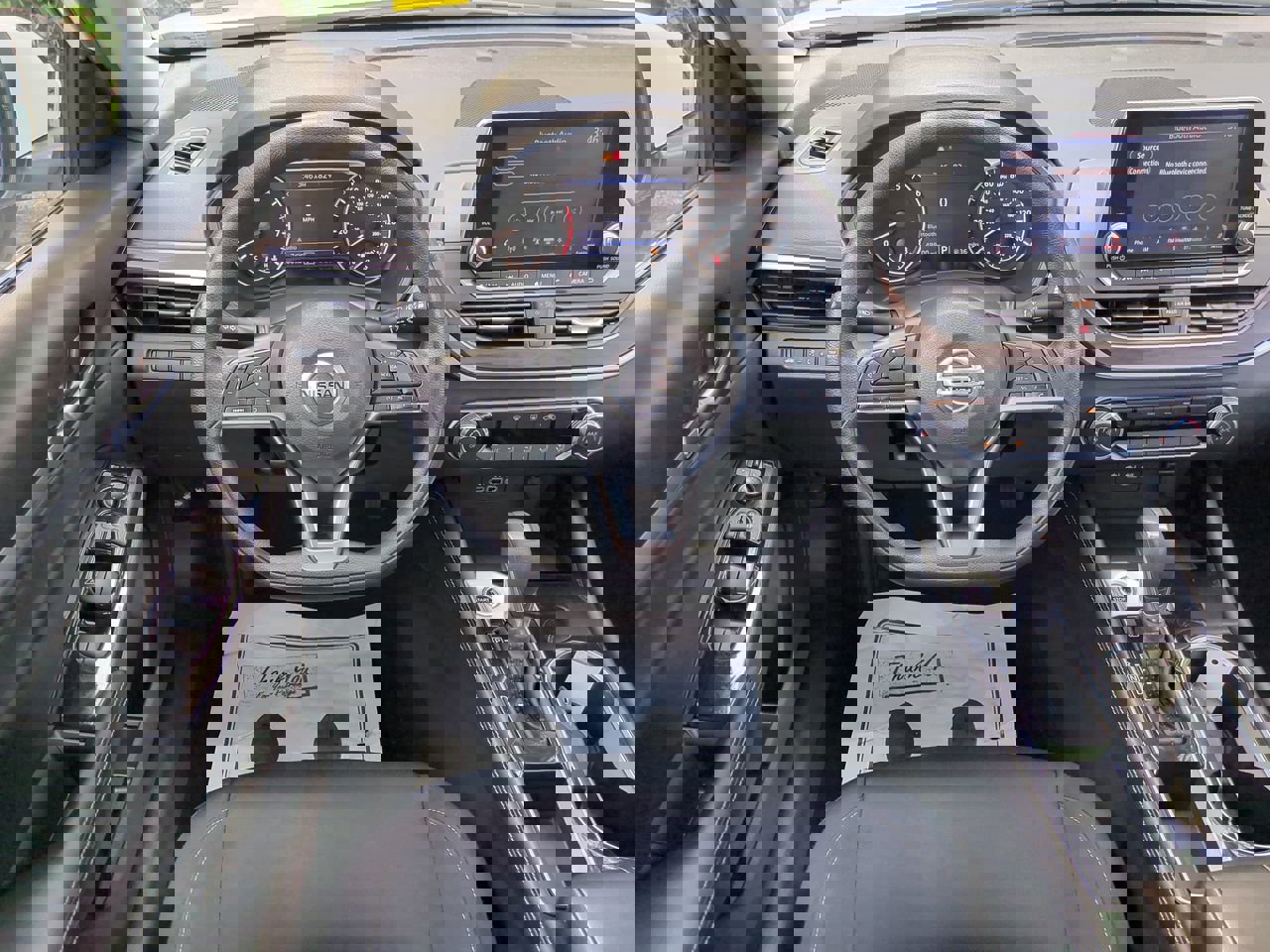 2023 Nissan Altima 2.5 SV photo 14