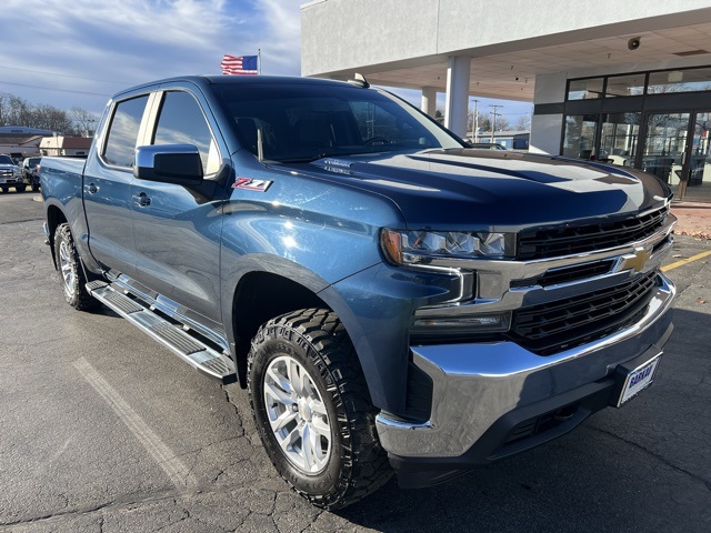 2021 Chevrolet Silverado LT's photo
