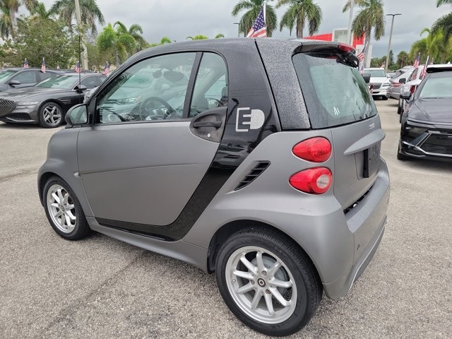 2016 Smart Fortwo Electric Drive photo 3
