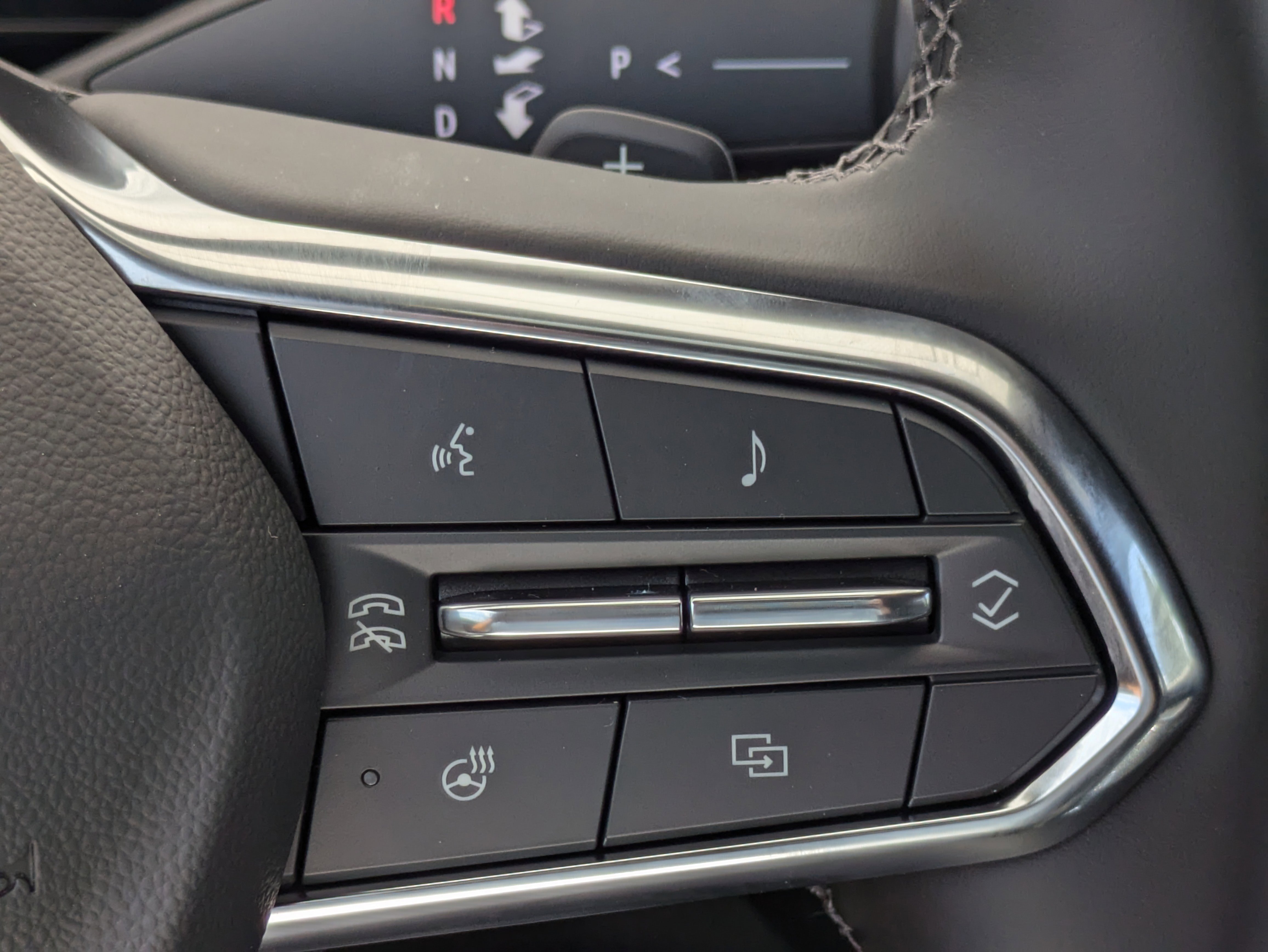 2025 Chevrolet Tahoe Premier photo 4