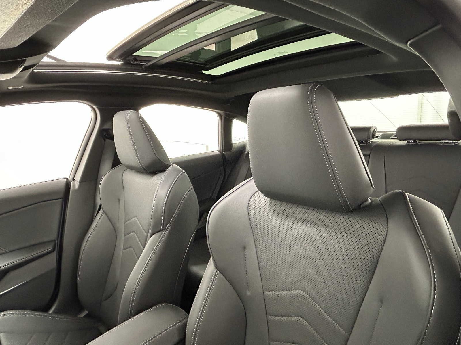 2026 Bmw 228 photo 28