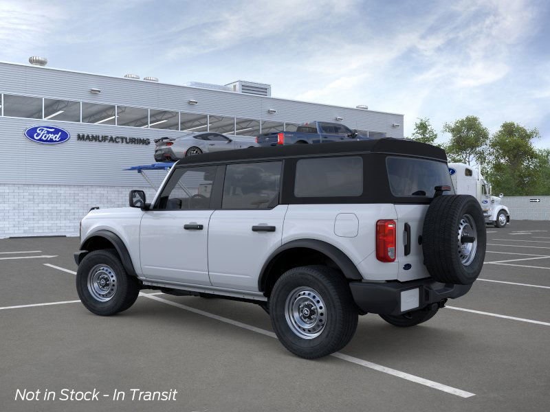 2025 Ford Bronco Base photo 4