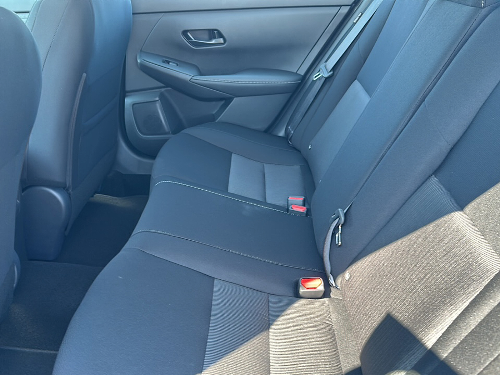 2025 Nissan Sentra SV photo 4