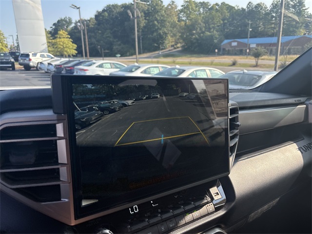 2026 Toyota Tundra SR5 CrewMax photo 18