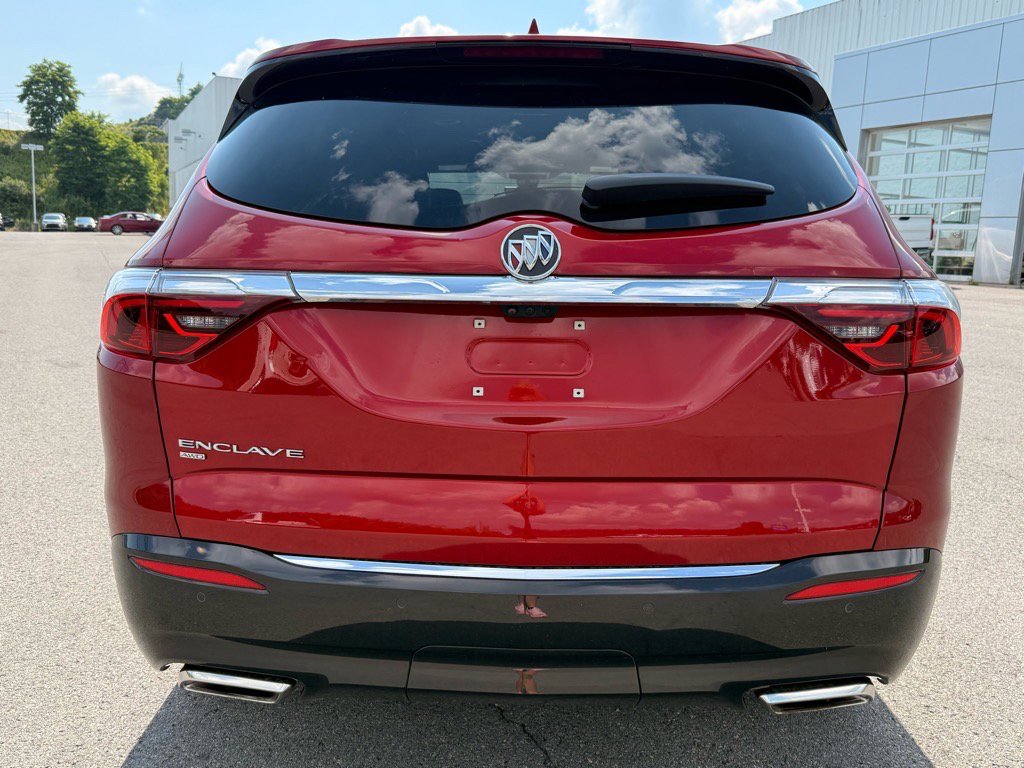 2024 Buick Enclave Premium photo 3