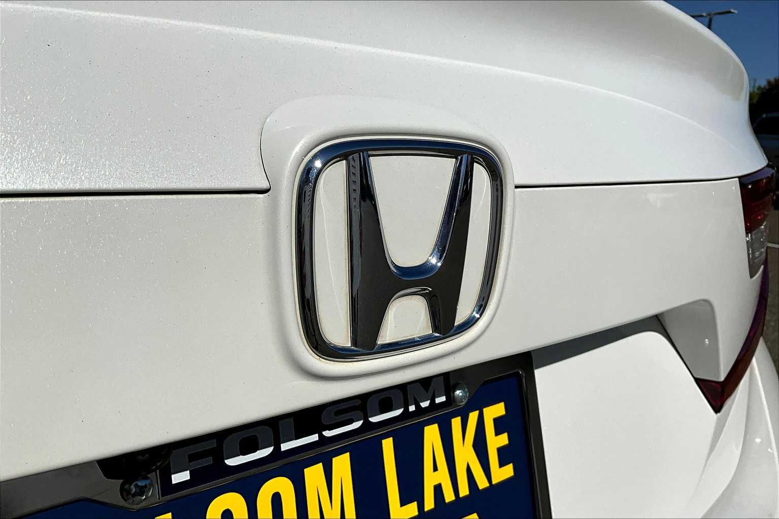 2018 Honda Accord EX 1.5T photo 9