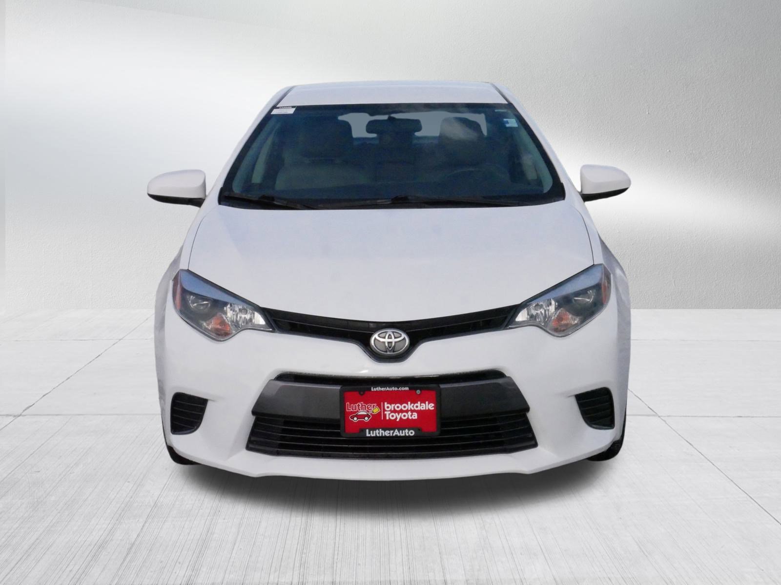 Used 2016 Toyota Corolla LE with VIN 2T1BURHE0GC577578 for sale in Brooklyn Center, Minnesota