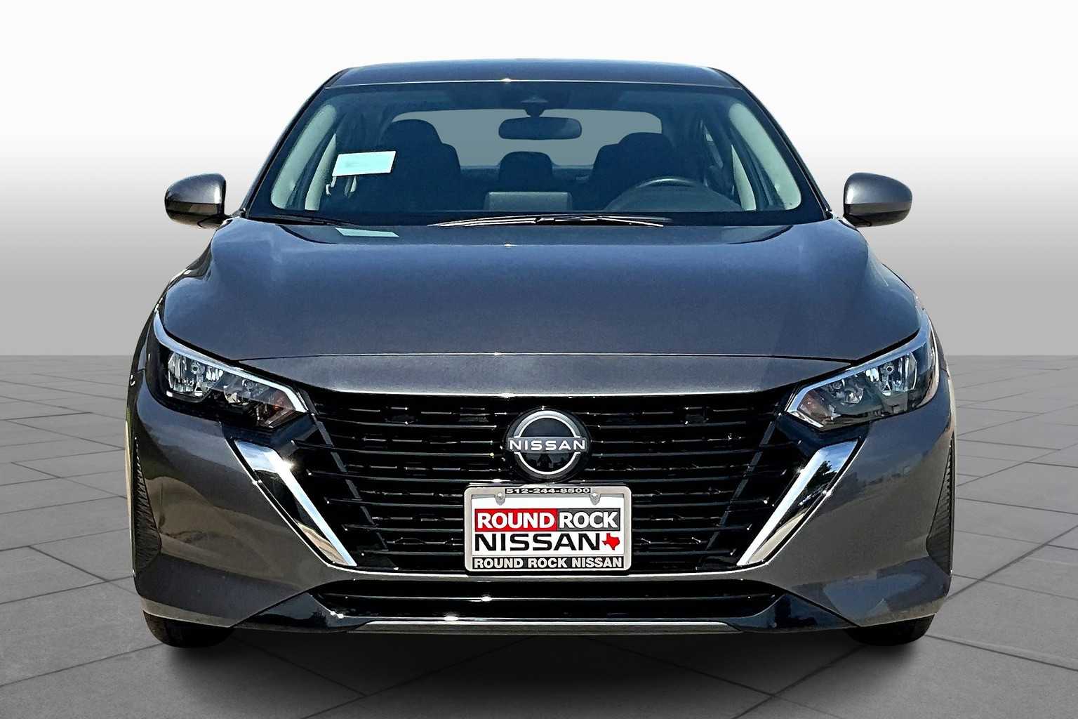 2025 Nissan Sentra SV photo 3