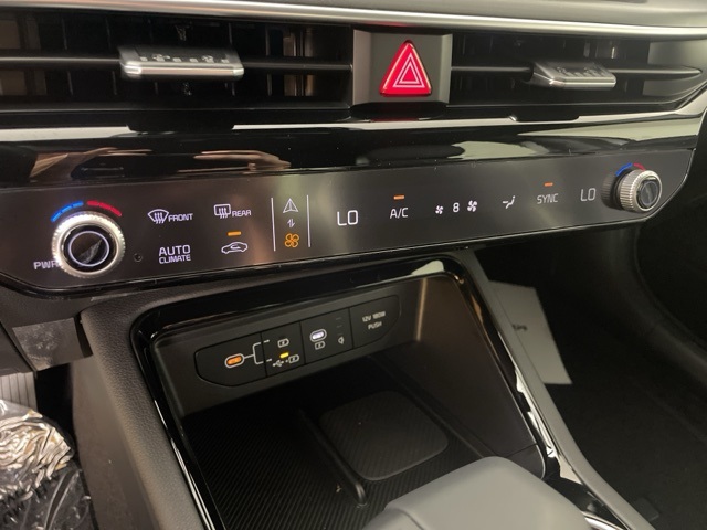 2026 Kia K5 GT-Line photo 28
