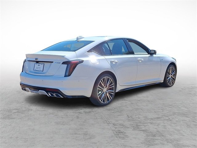 2026 Cadillac CT5 V photo 3