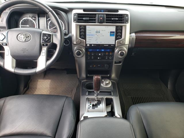 2023 Toyota 4Runner Limited photo 17