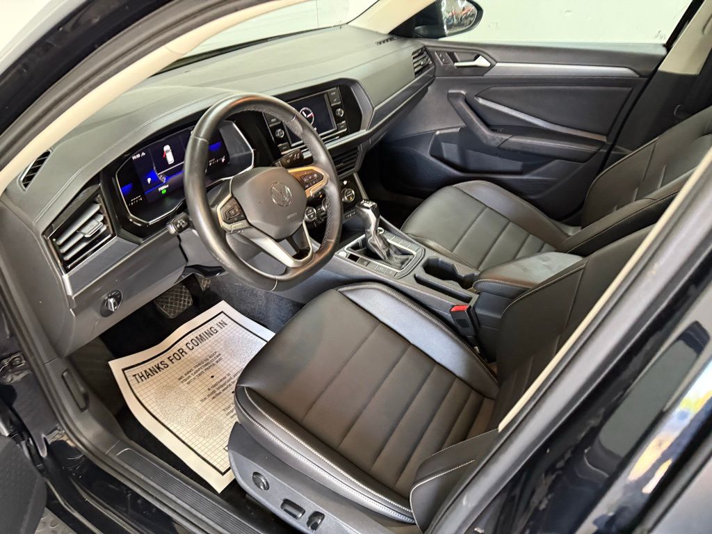 2022 Volkswagen Jetta 1.5T SE photo 12