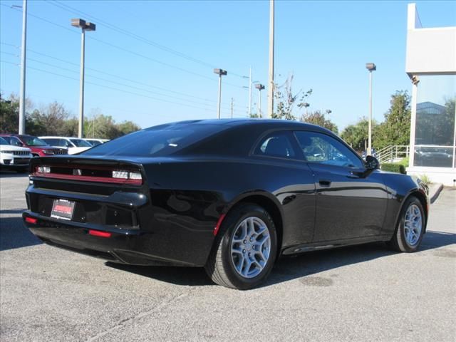 2025 Dodge Charger R/T photo 6