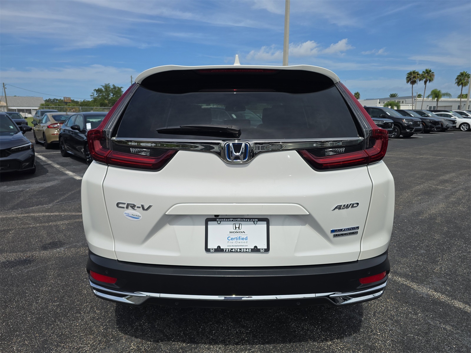 2022 Honda CR-V Hybrid Touring photo 2