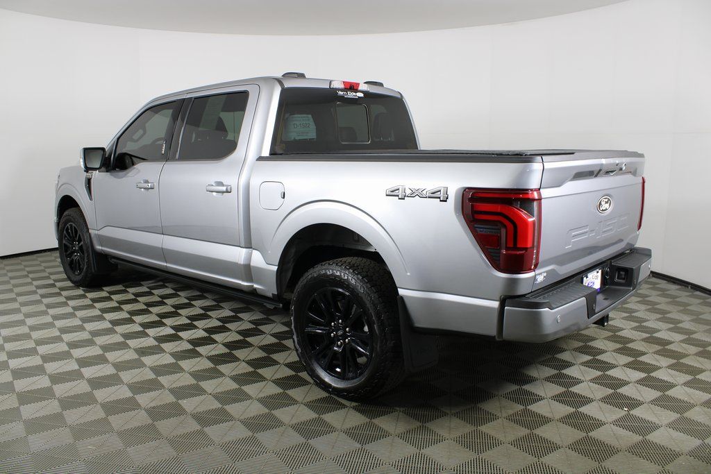 2024 Ford F-150 Platinum photo 3
