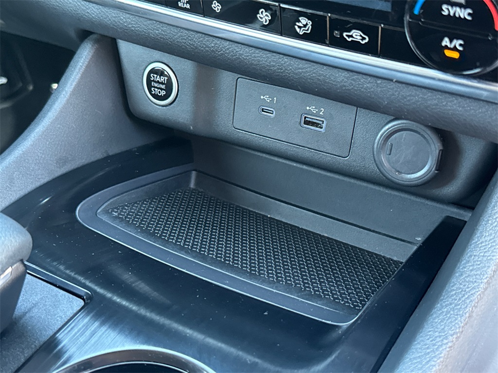 2023 Nissan Rogue SV photo 15