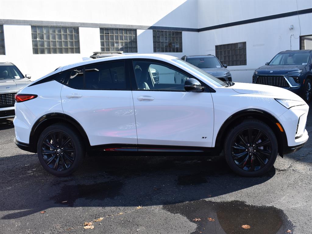 2026 Buick Envista ST photo 3