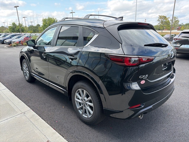 2025 Mazda CX-5 2.5 S Preferred photo 5