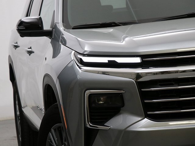 2024 Chevrolet Traverse photo 4