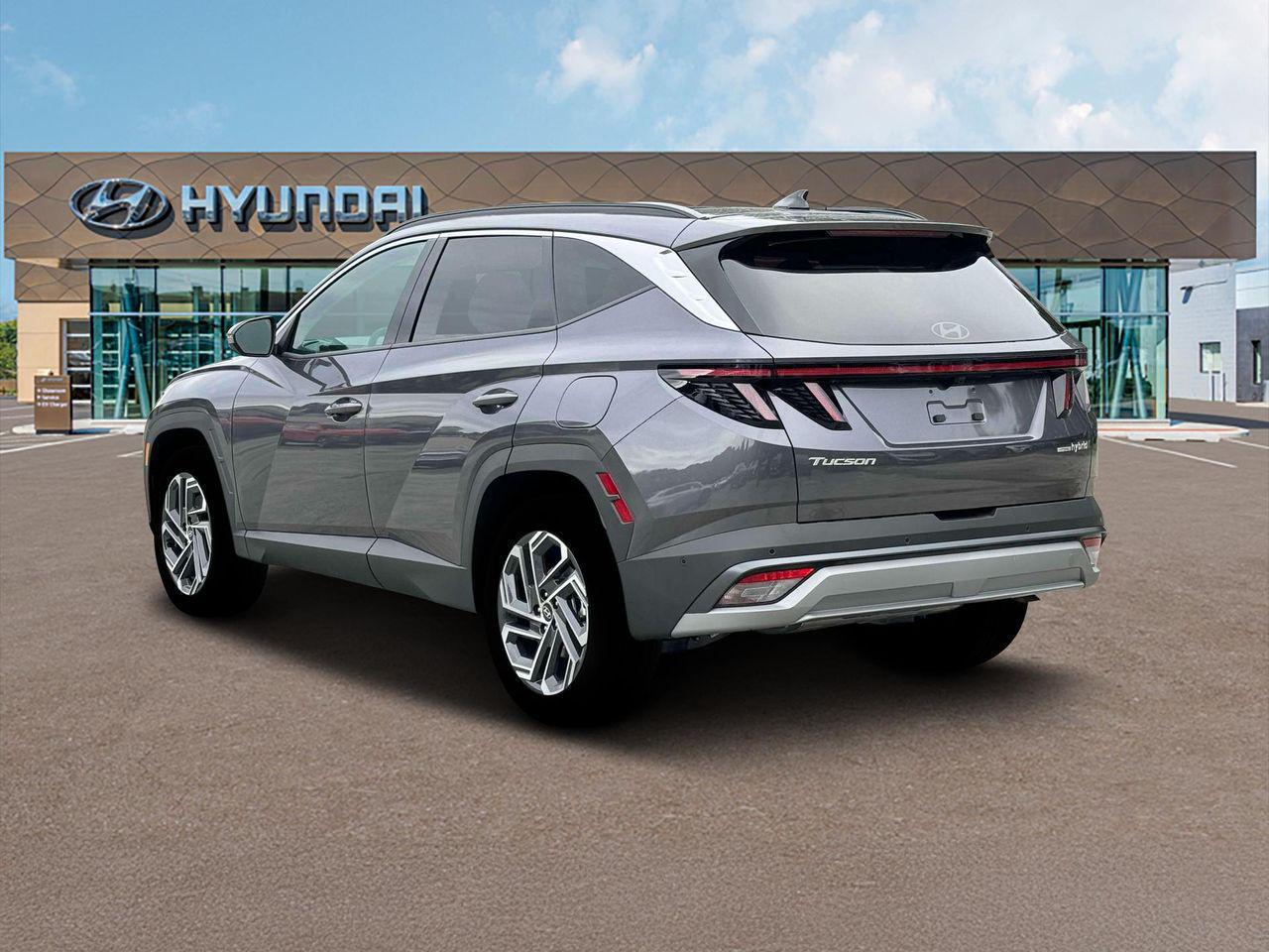 2025 Hyundai Tucson Hybrid Limited photo 3