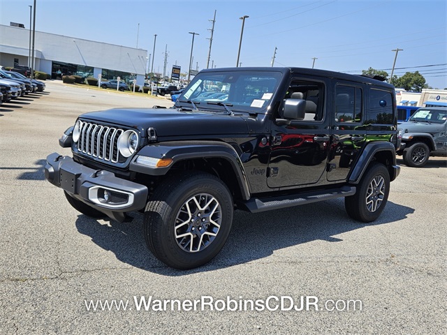 2025 Jeep Wrangler Sahara photo 3