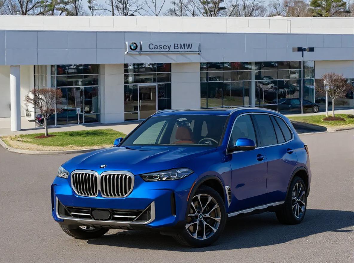 2026 BMW X5 M60i's photo
