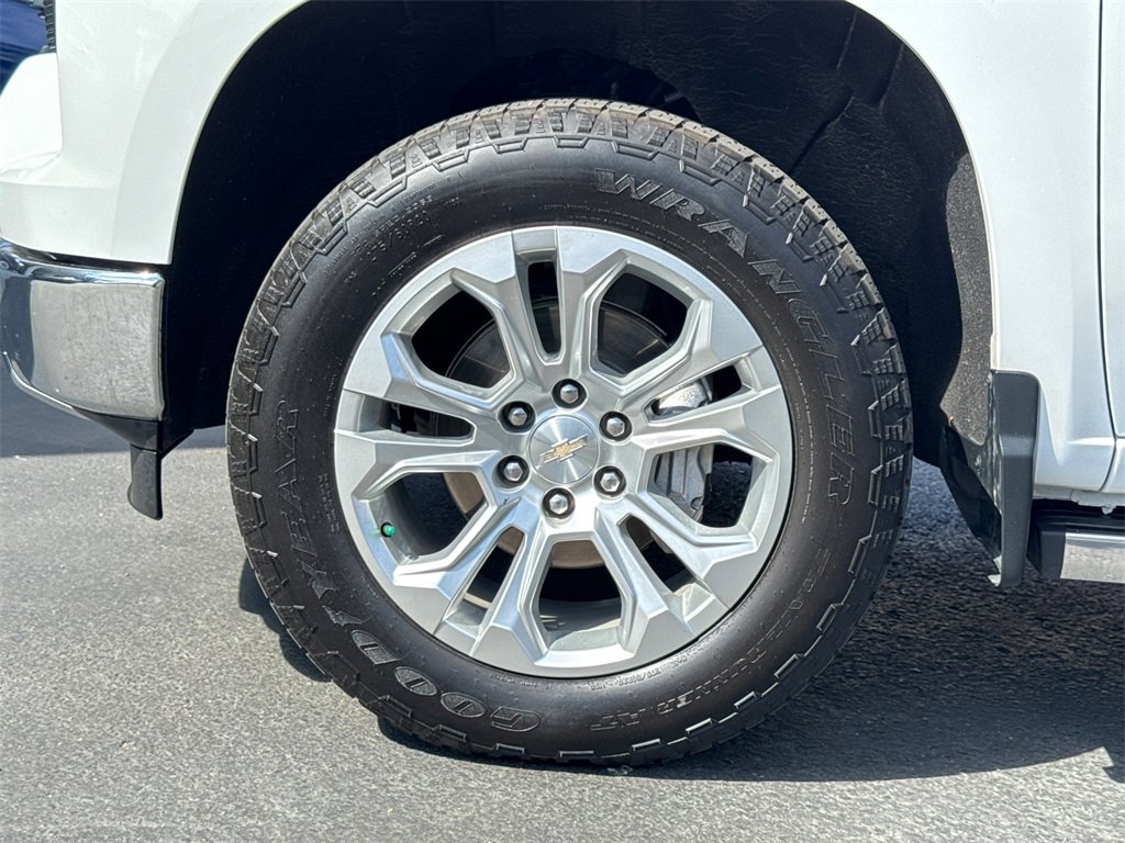 2023 Chevrolet Silverado 1500 LTZ photo 6