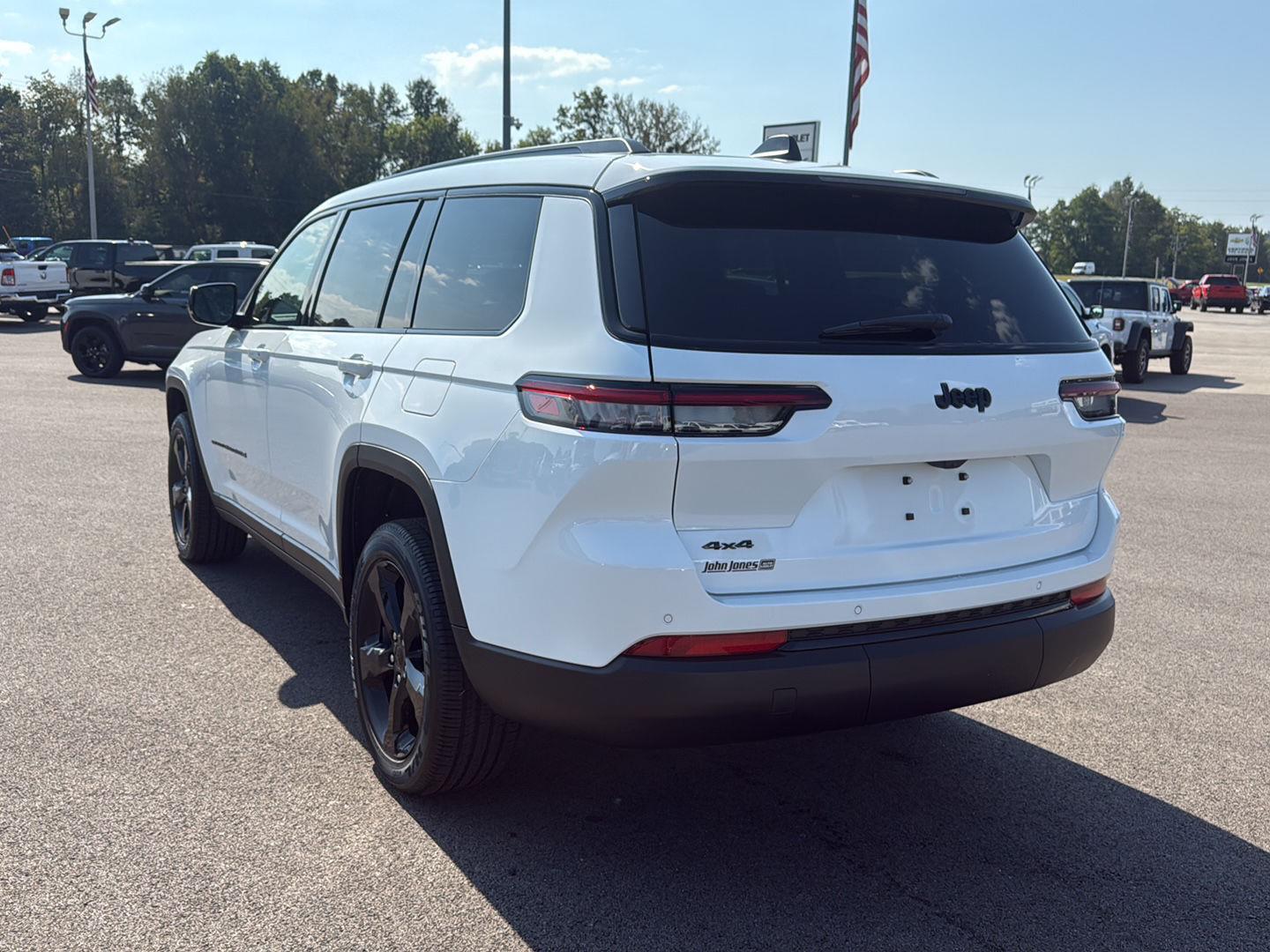 2025 Jeep Grand Cherokee Altitude X photo 17