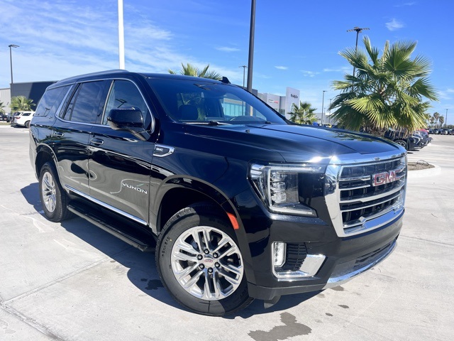 2023 GMC Yukon SLT's photo